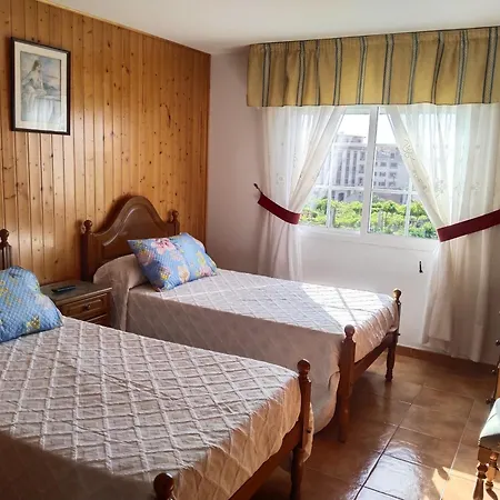 アパート Casa Geranios ポンテベドラ
